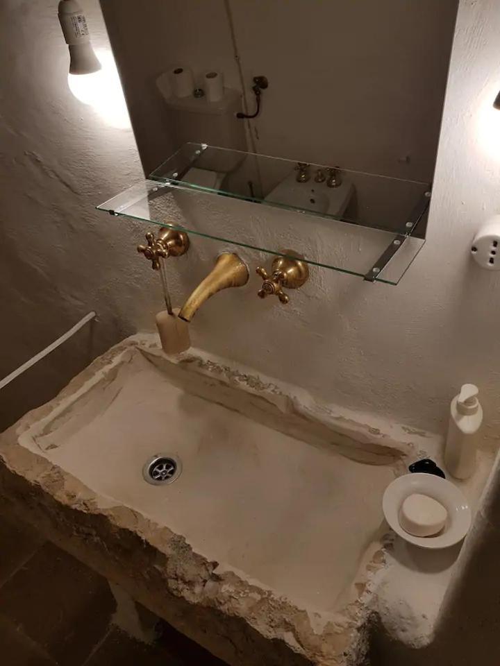 Masseria Fra Diavolo Guest House Castellana Grotte Exterior photo